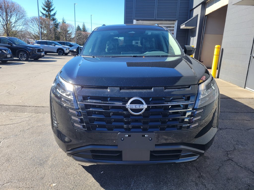 New 2026 Nissan Pathfinder SV w/ Cargo Package AWD/4WD image 10