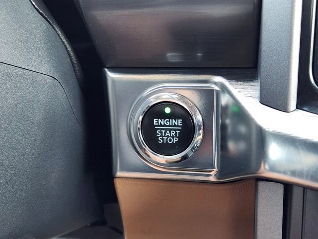 Used 2022 Ford F150 Lariat w/ Equipment Group 501A Mid image 21