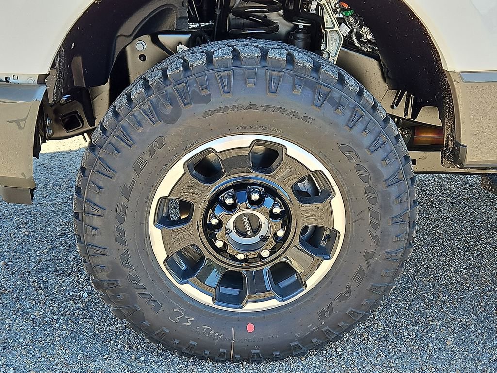 New 2026 Ford F350 4x4 Crew Cab Super Duty image 5