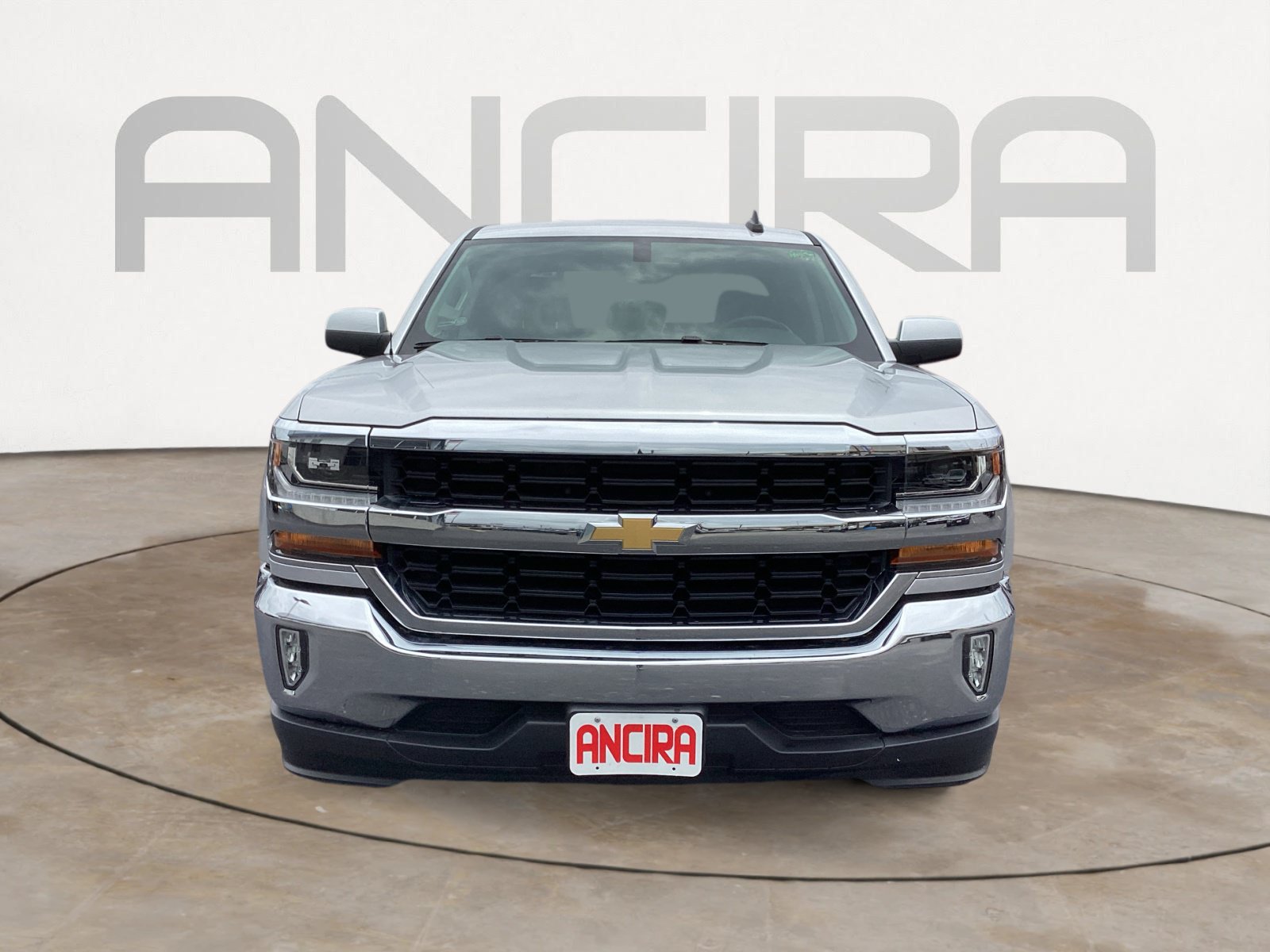 Used 2018 Chevrolet Silverado 1500 LT w/ Texas Edition RWD image 6