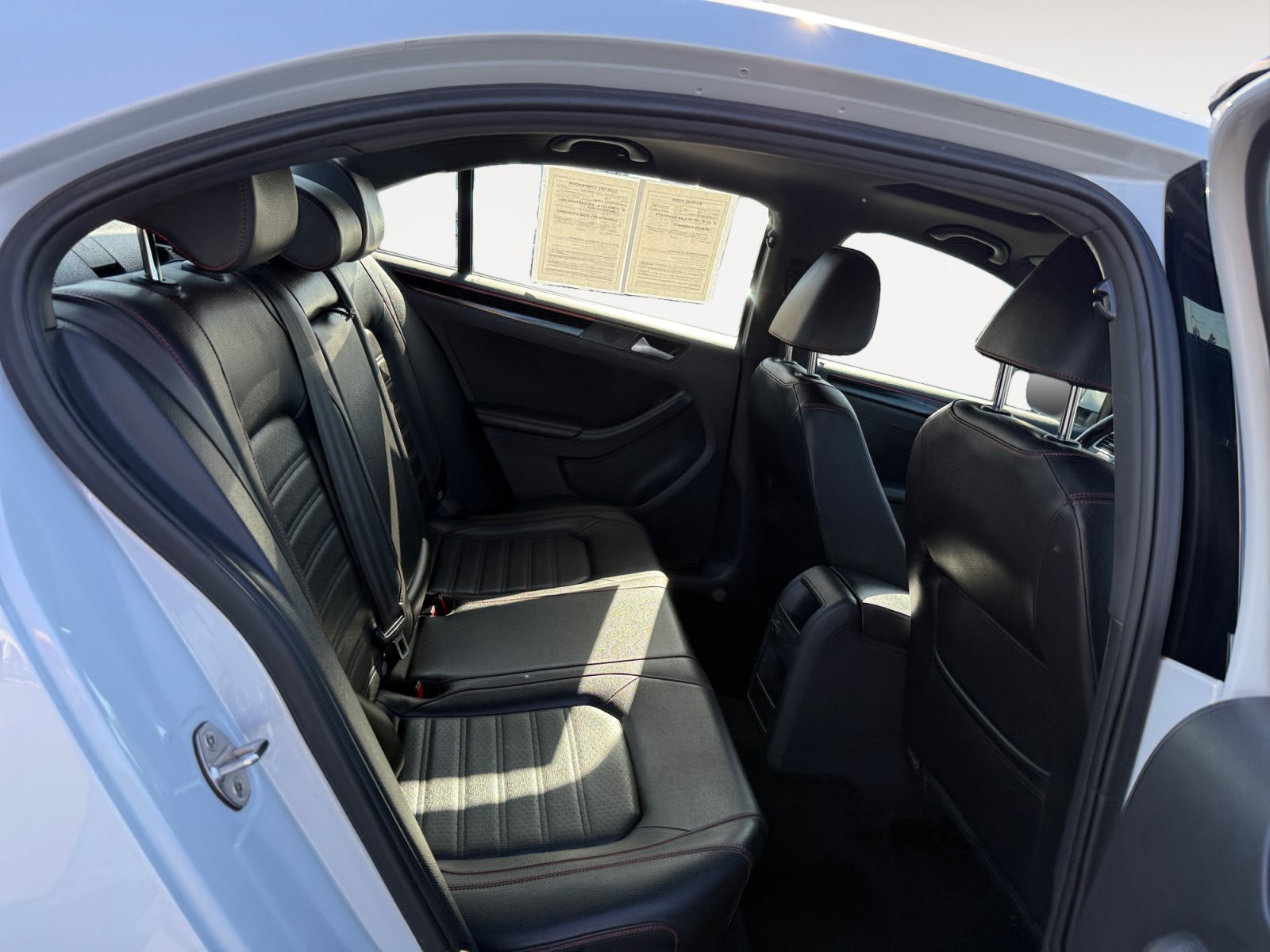 Used 2017 Volkswagen Jetta GLI FWD image 18