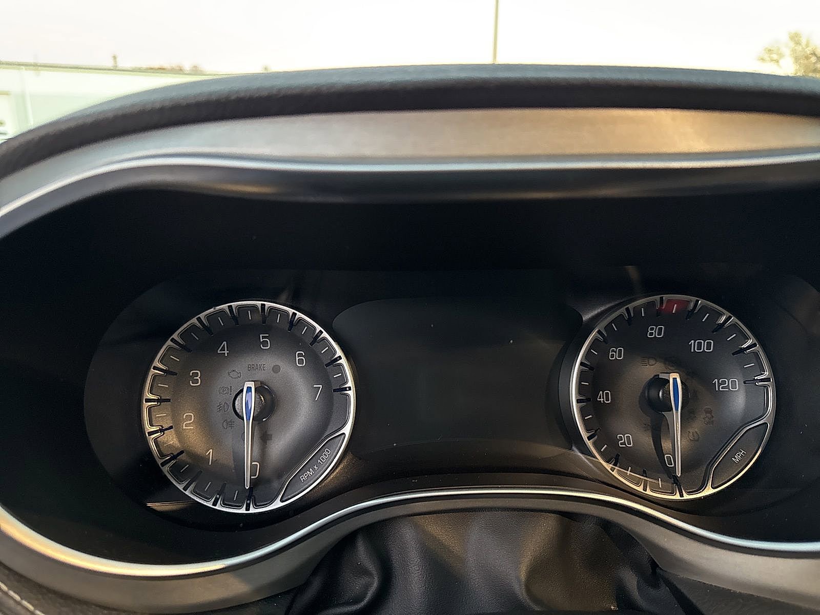 Used 2023 Chrysler Pacifica Limited w/ S Appearance Package image 24