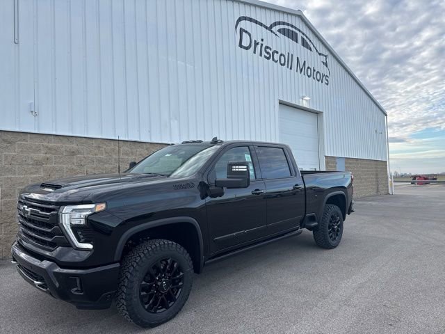 New 2026 Chevrolet Silverado 2500 High Country w/ Midnight Edition image 2