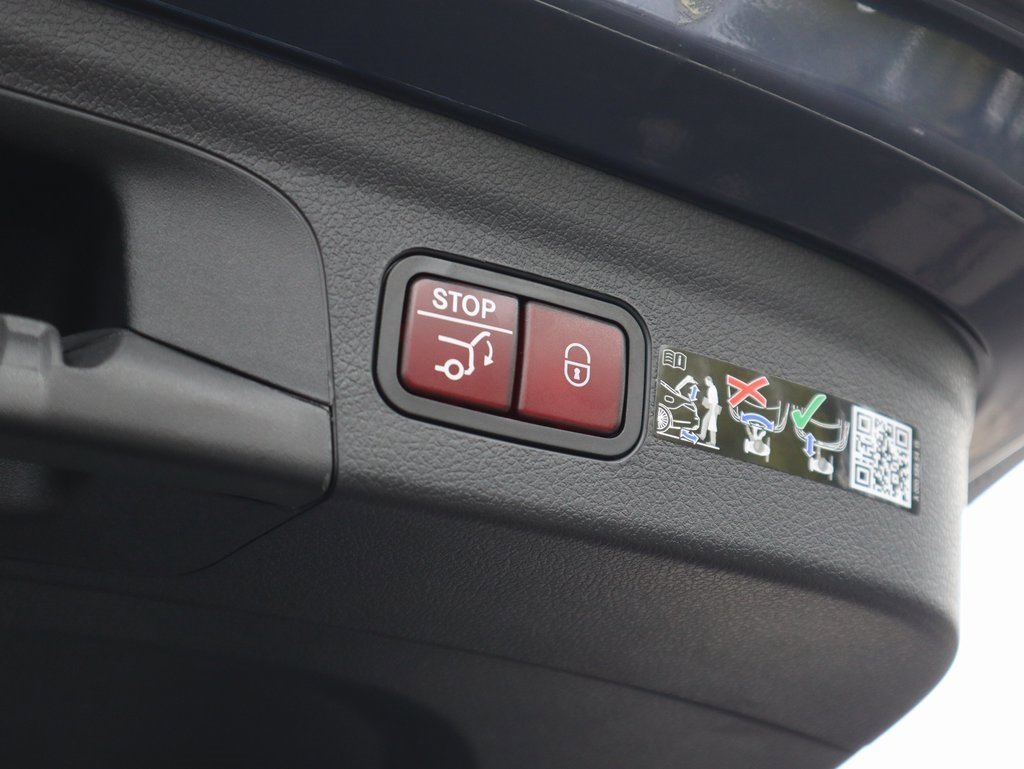 New 2026 Mercedes-Benz GLE 450 4MATIC image 21