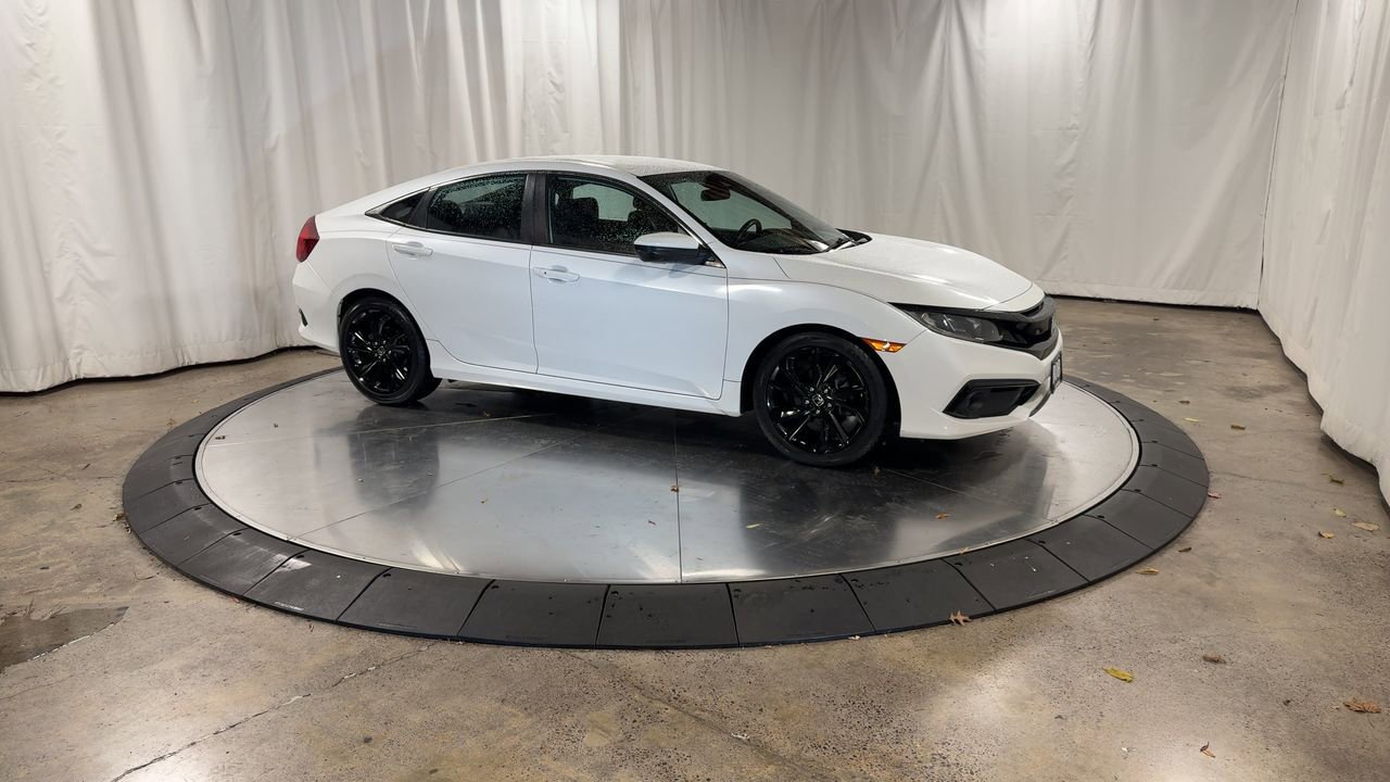 Used 2019 Honda Civic Sport image 3