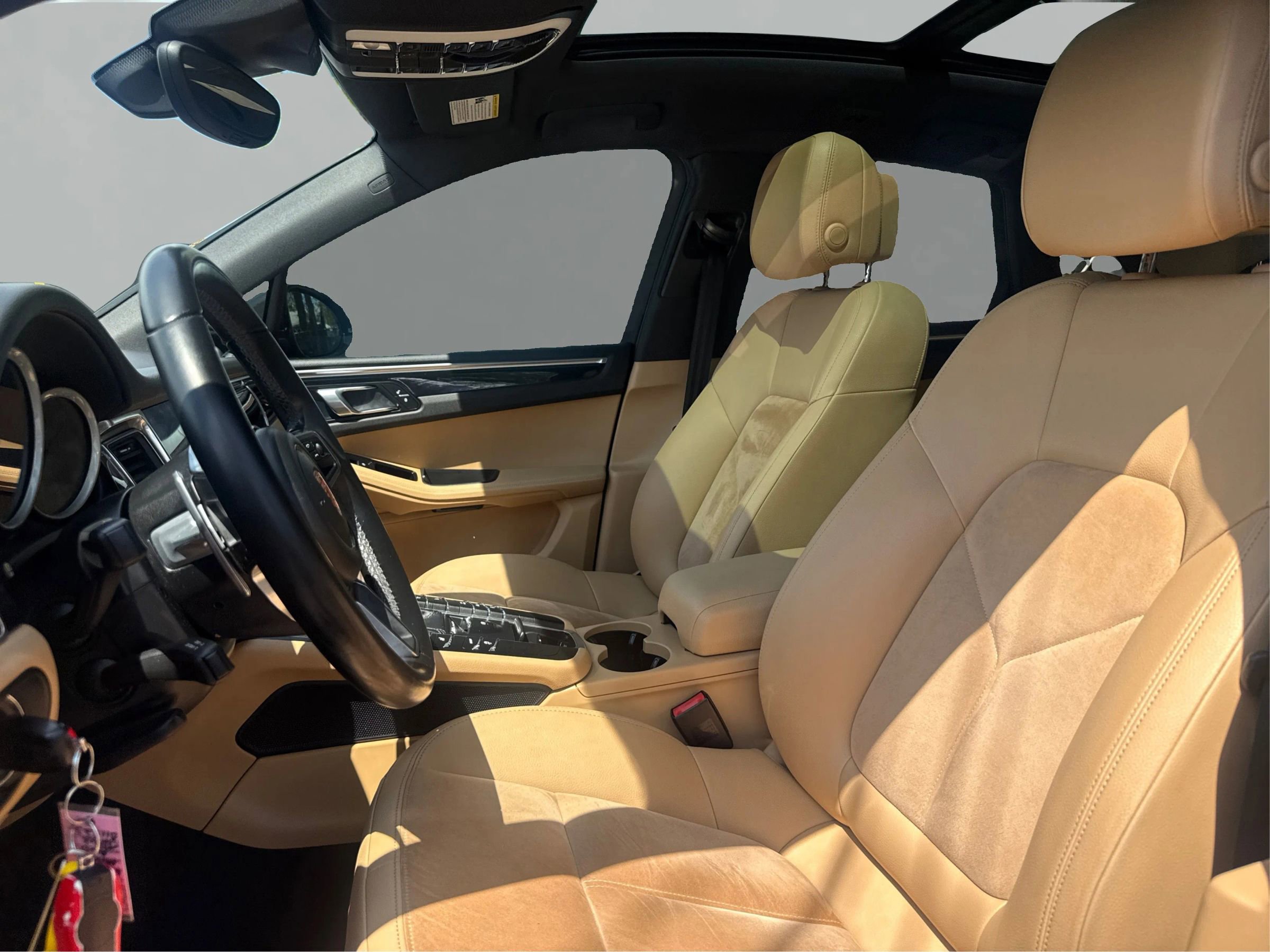 Used 2018 Porsche Macan Sport Edition AWD/4WD image 9