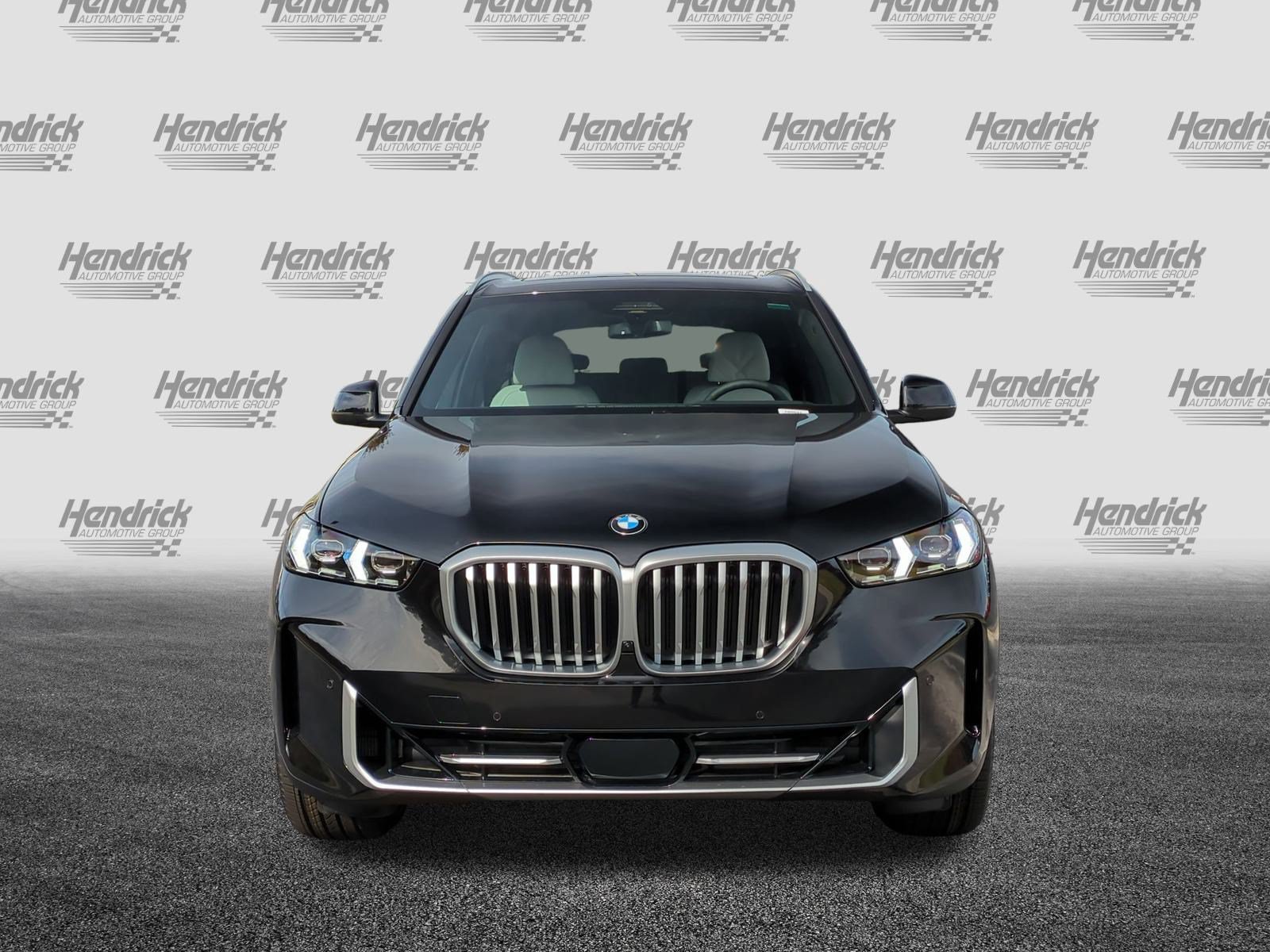 Used 2026 BMW X5 xDrive40i AWD/4WD image 3