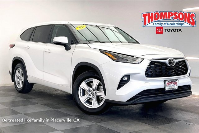 Used 2025 Toyota Highlander LE