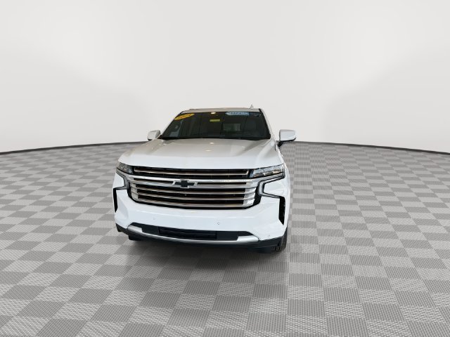 Certified 2024 Chevrolet Suburban High Country AWD/4WD image 4