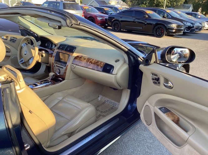 Used 2009 Jaguar XK Convertible image 9