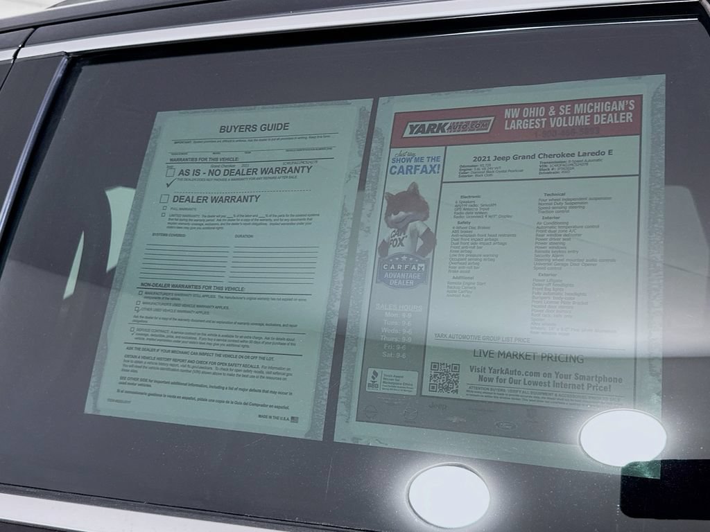 Certified 2021 Jeep Grand Cherokee Laredo w/ Security & Convenience Group AWD/4WD image 15