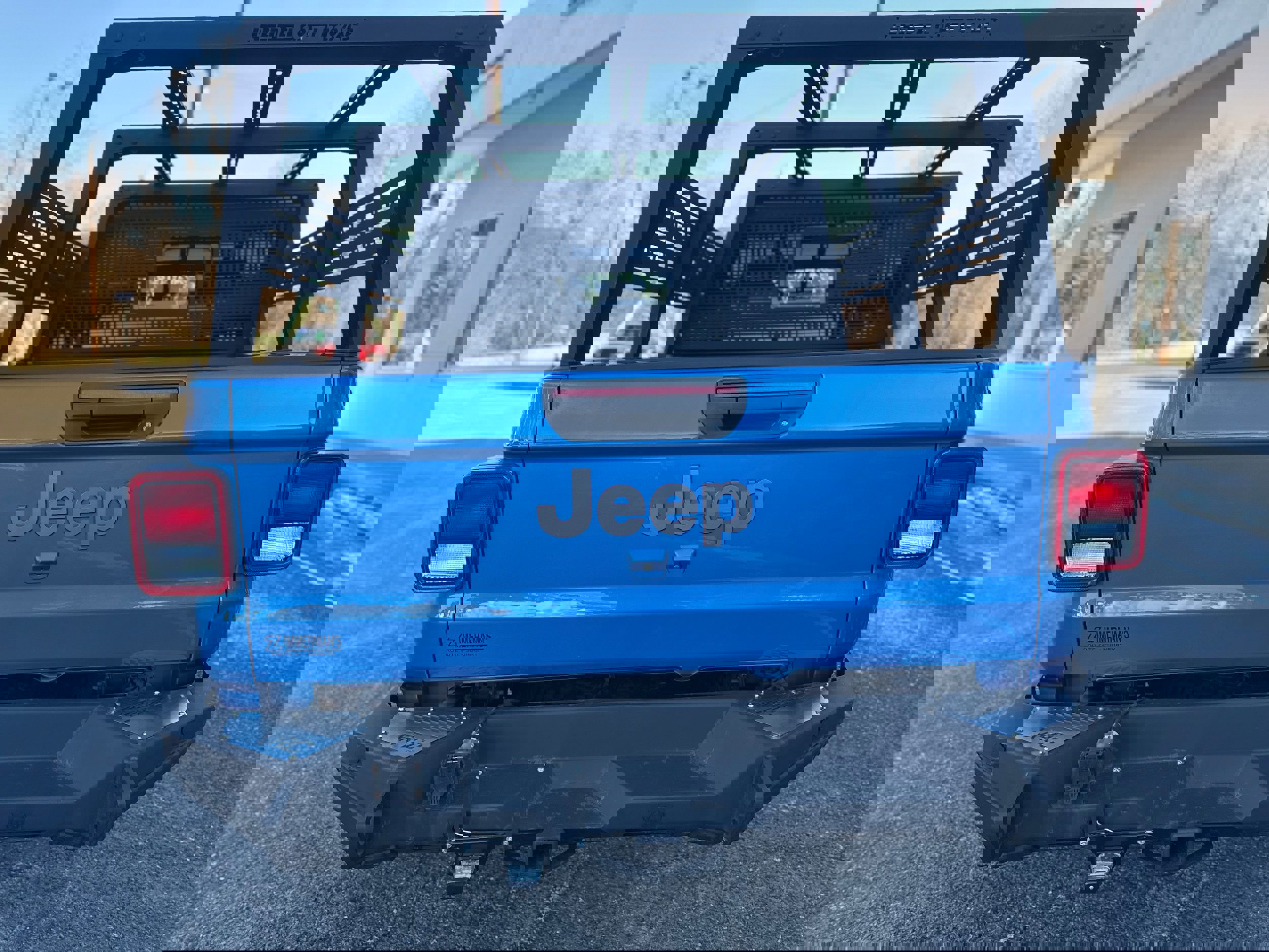 Used 2020 Jeep Gladiator Rubicon image 9