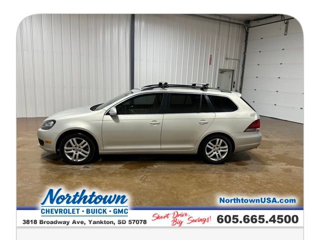 Used 2011 Volkswagen Jetta TDI image 2