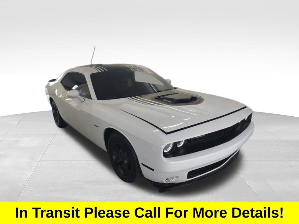 Used 2015 Dodge Challenger R/T Plus RWD image 1