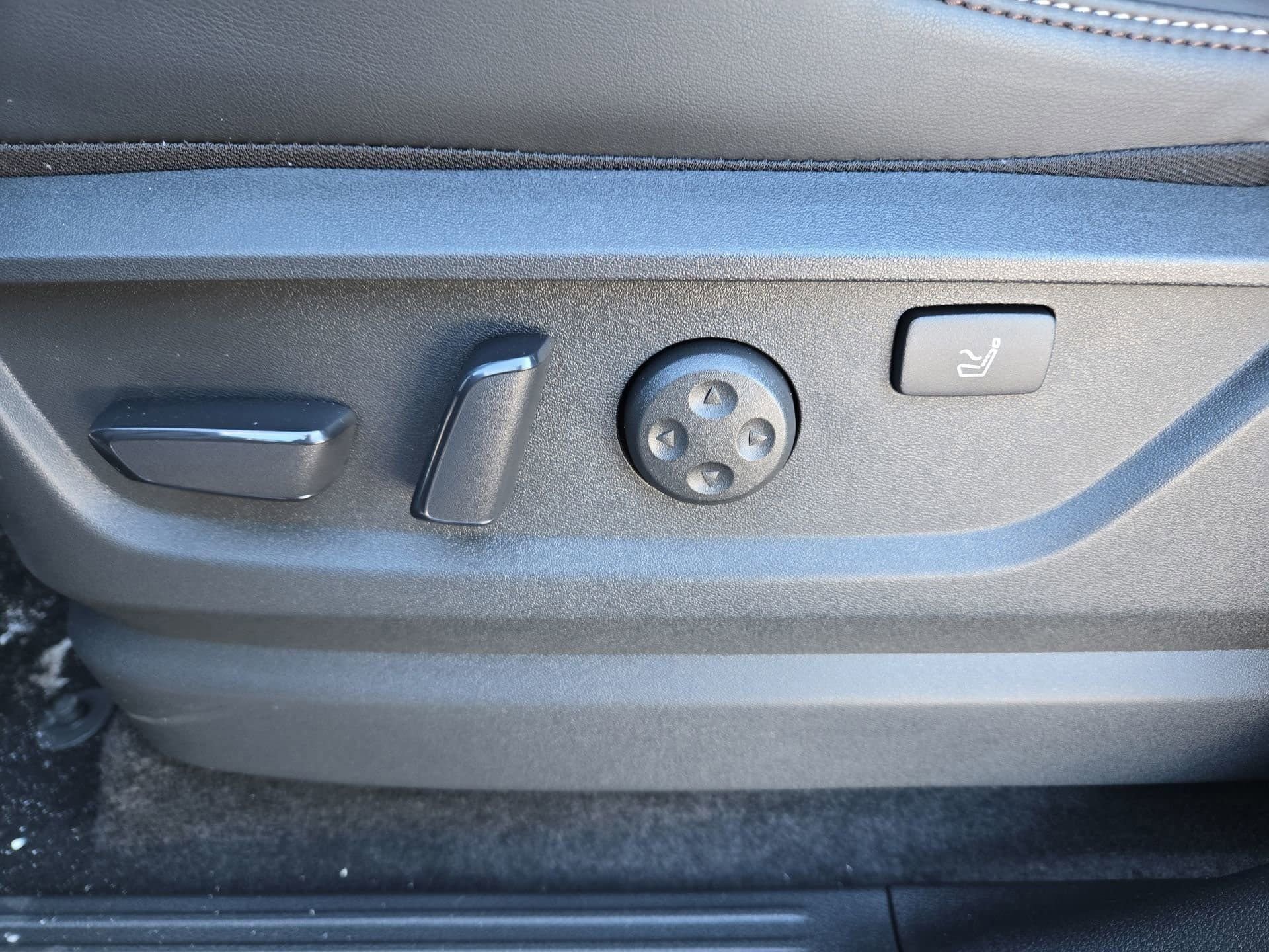 New 2026 Nissan Armada Platinum Reserve image 32