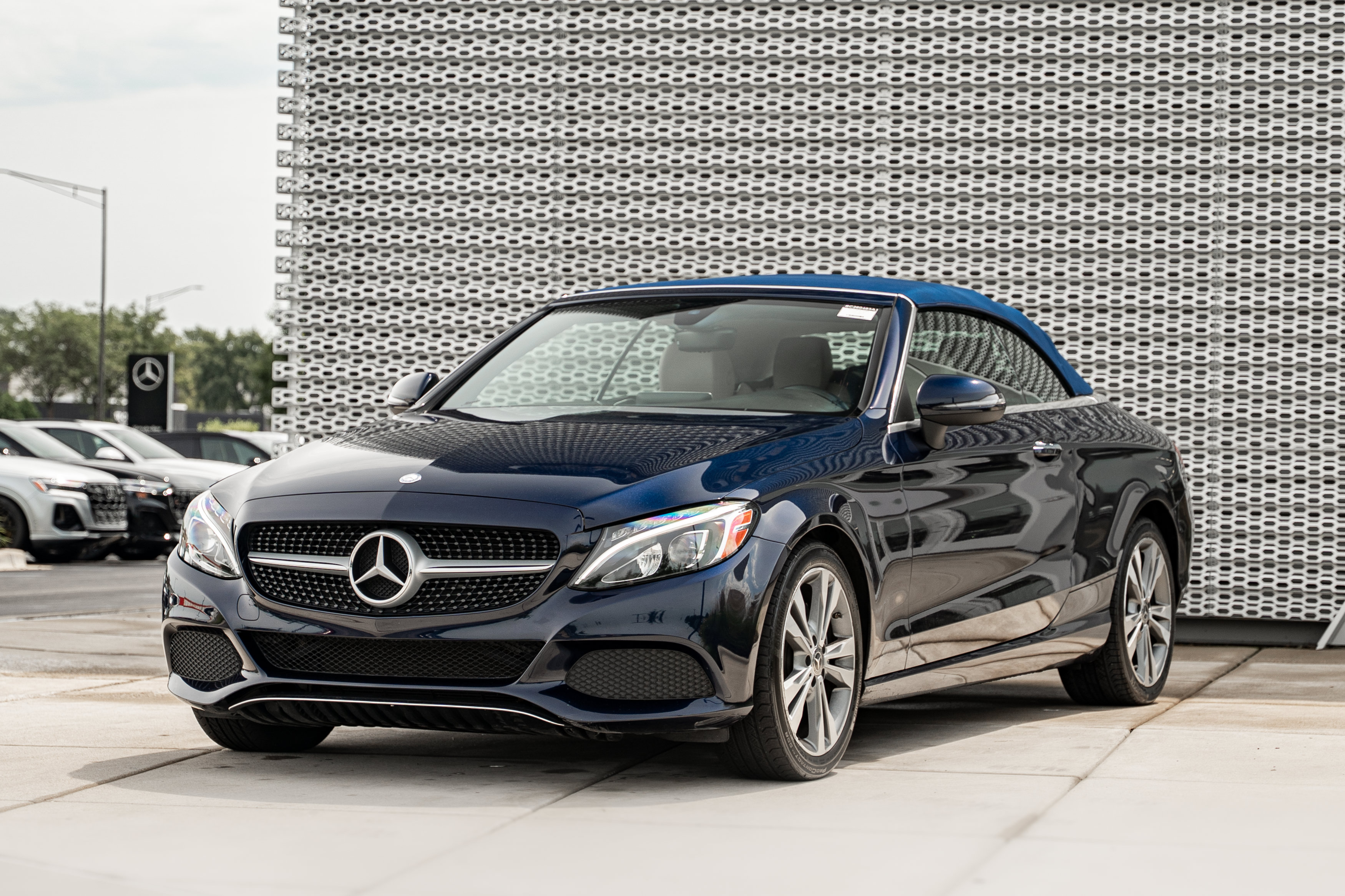 Used 2017 Mercedes-Benz C 300 4MATIC Cabriolet image 10
