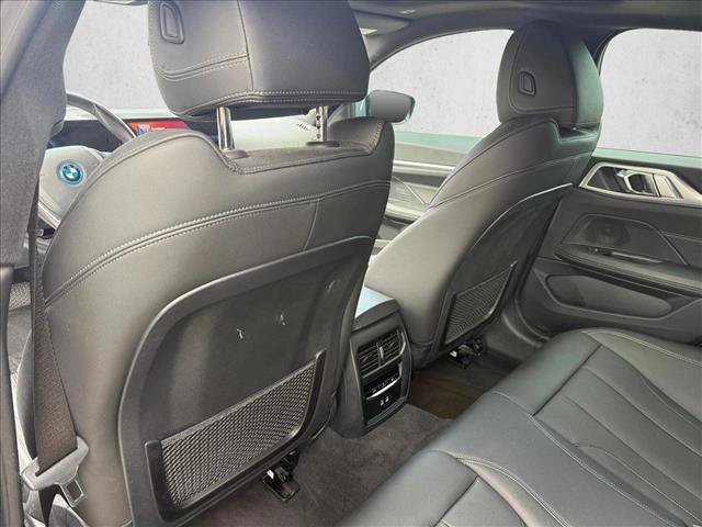 Used 2023 BMW i4 eDrive35 RWD image 18