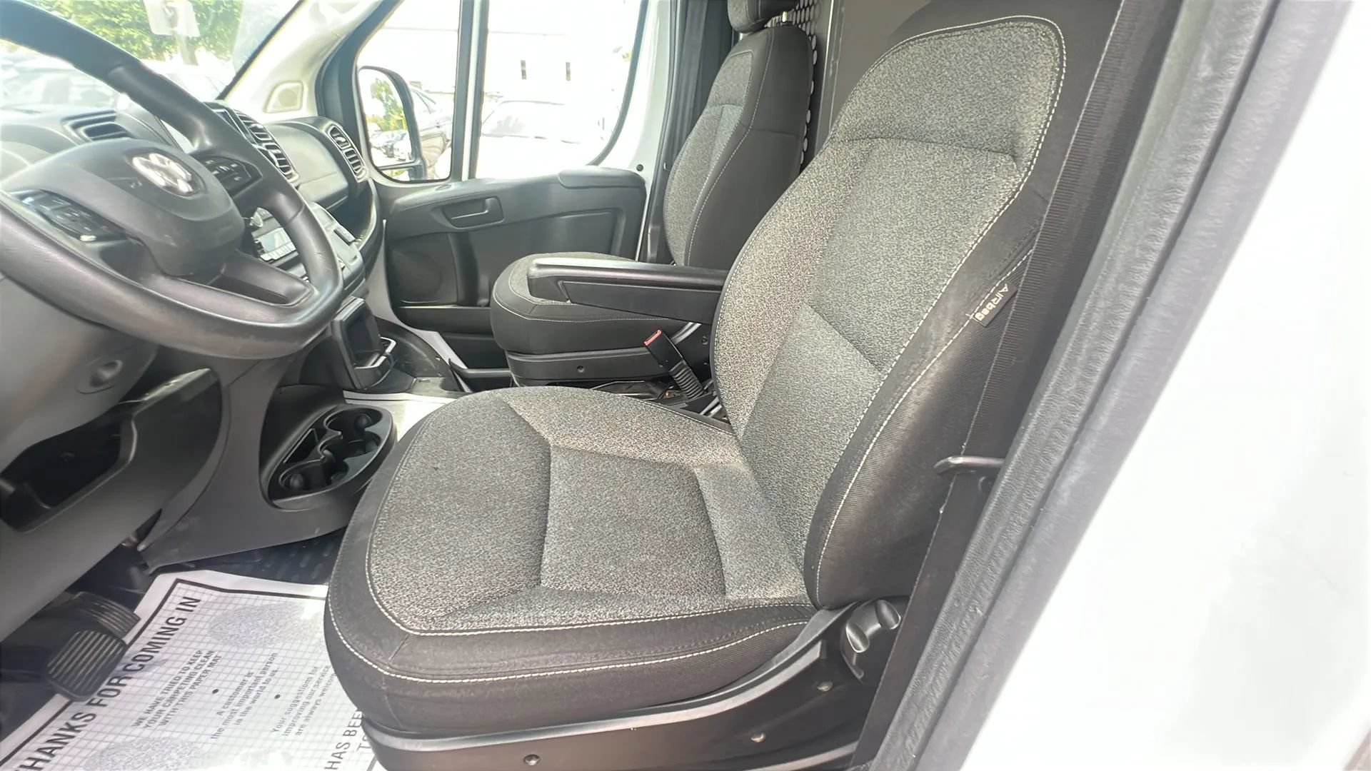Used 2023 RAM ProMaster 2500 FWD image 21