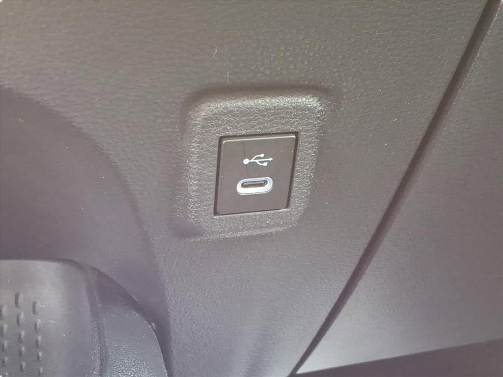 Used 2024 Toyota Corolla SE image 20