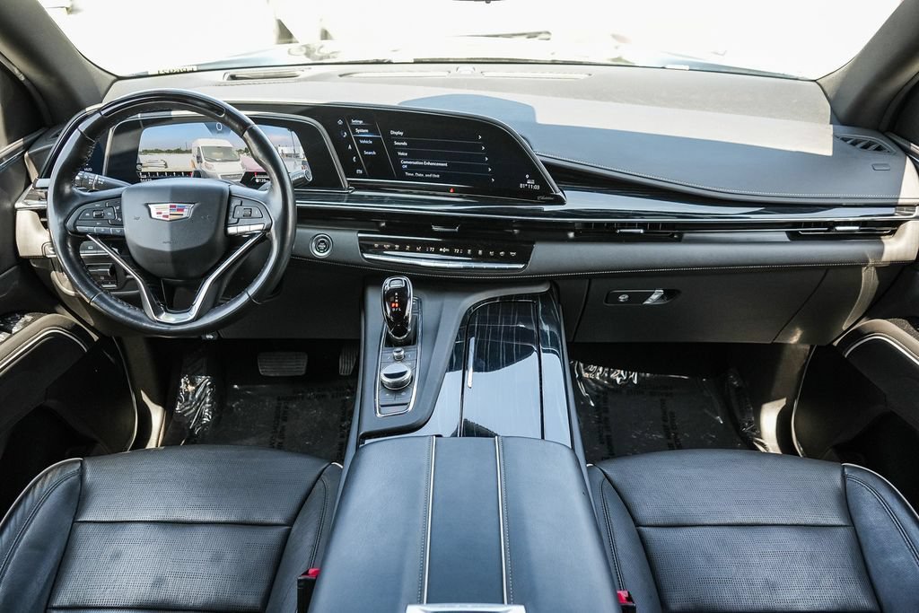 Used 2024 Cadillac Escalade Sport AWD/4WD image 13