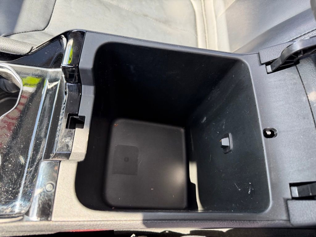 Certified 2022 Jeep Grand Cherokee Limited w/ Trailer Tow Prep Group (B) image 26