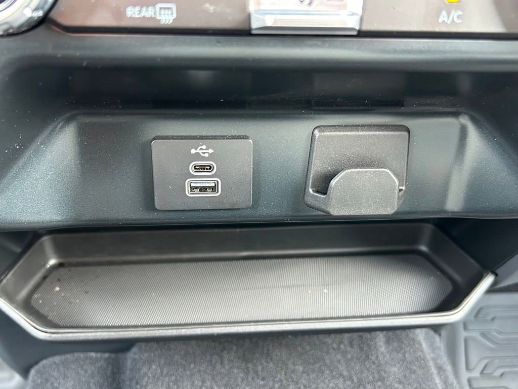 Used 2025 Ford F150 XLT w/ Equipment Group 301A Standard RWD image 35