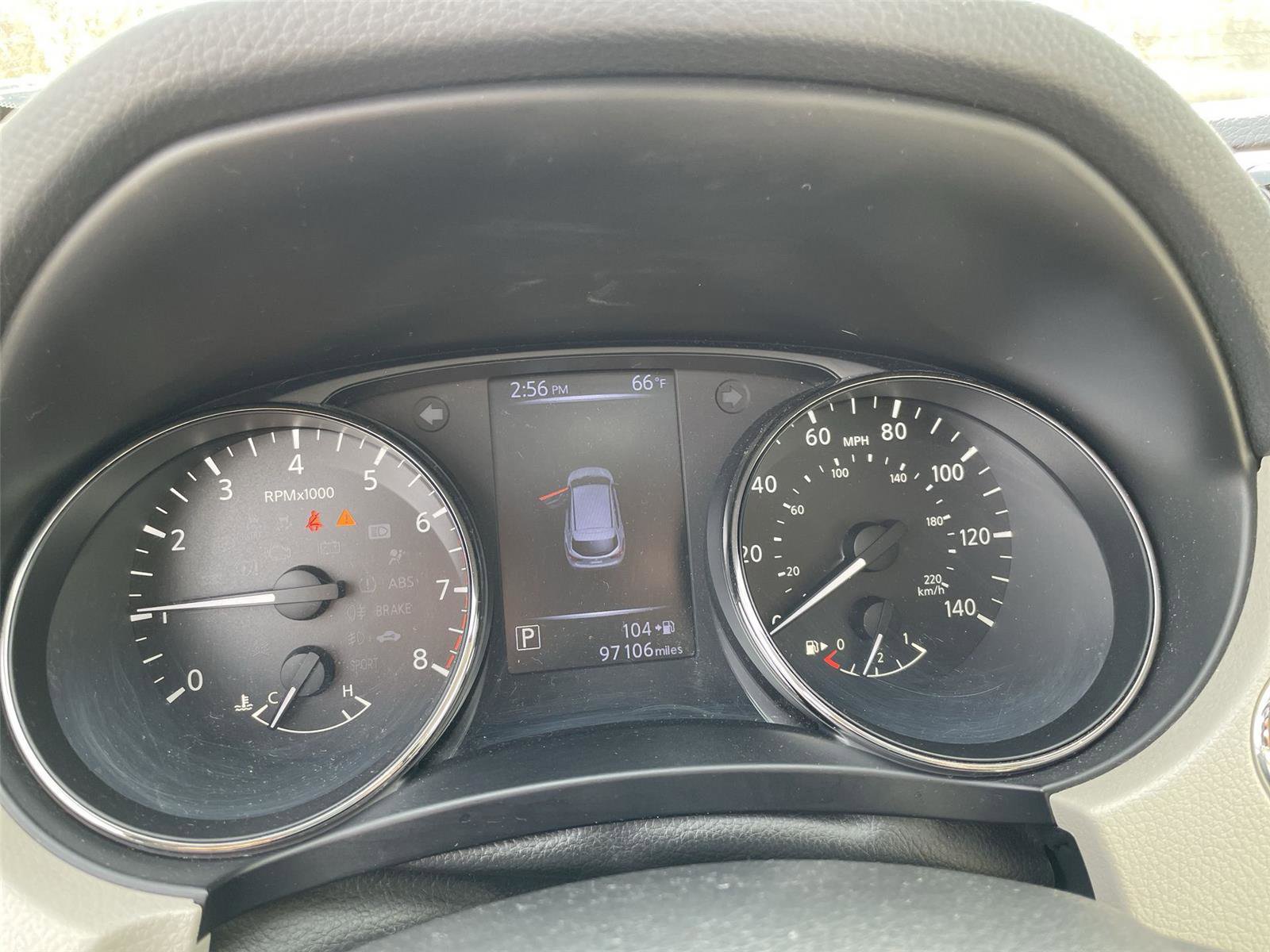 Used 2018 Nissan Rogue Sport SL w/ SL Premium Package image 16