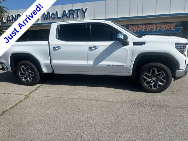 Used 2026 GMC Sierra 1500 SLT w/ SLT Premium Plus Package AWD/4WD image 2