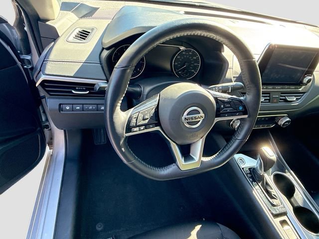Used 2020 Nissan Altima 2.5 SV AWD/4WD image 13