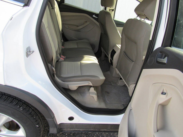 Used 2014 Ford Escape SE w/ Equipment Group 201A AWD/4WD image 17