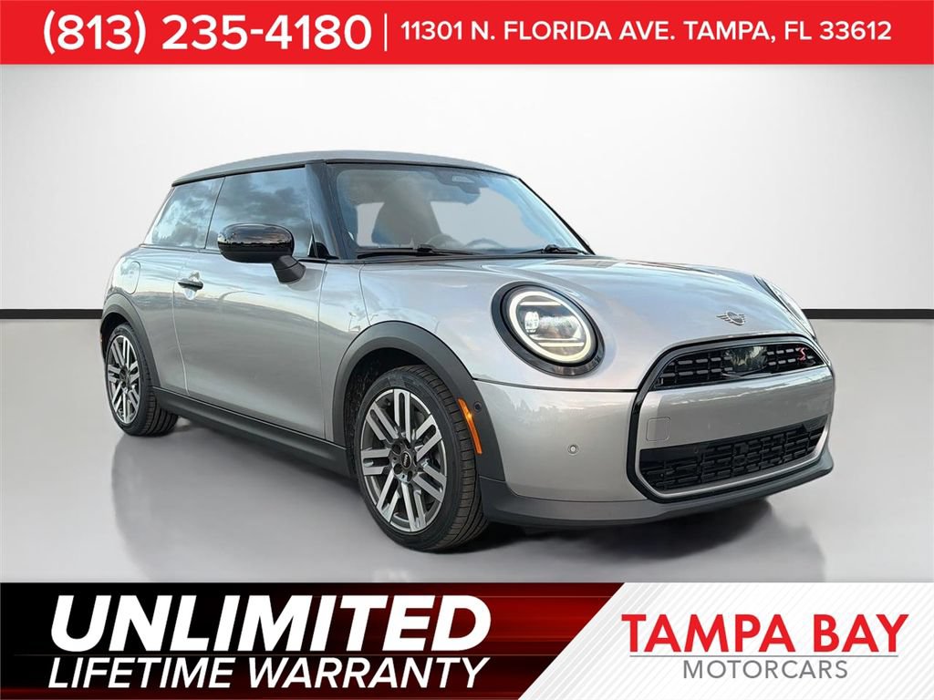 Used 2025 MINI Cooper S FWD image 1