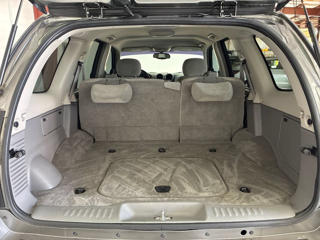 Used 2005 GMC Envoy SLE w/ Sle Preferred Equipment Group AWD/4WD image 15