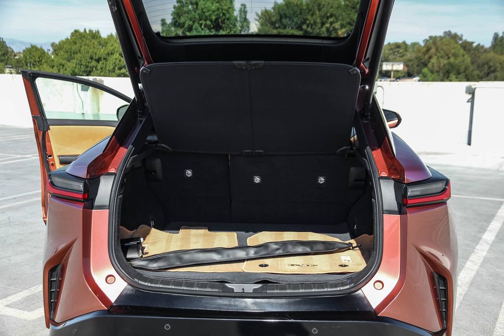 Certified 2024 Lexus RZ 300e Premium w/ Accessory Package (Z1) FWD image 25