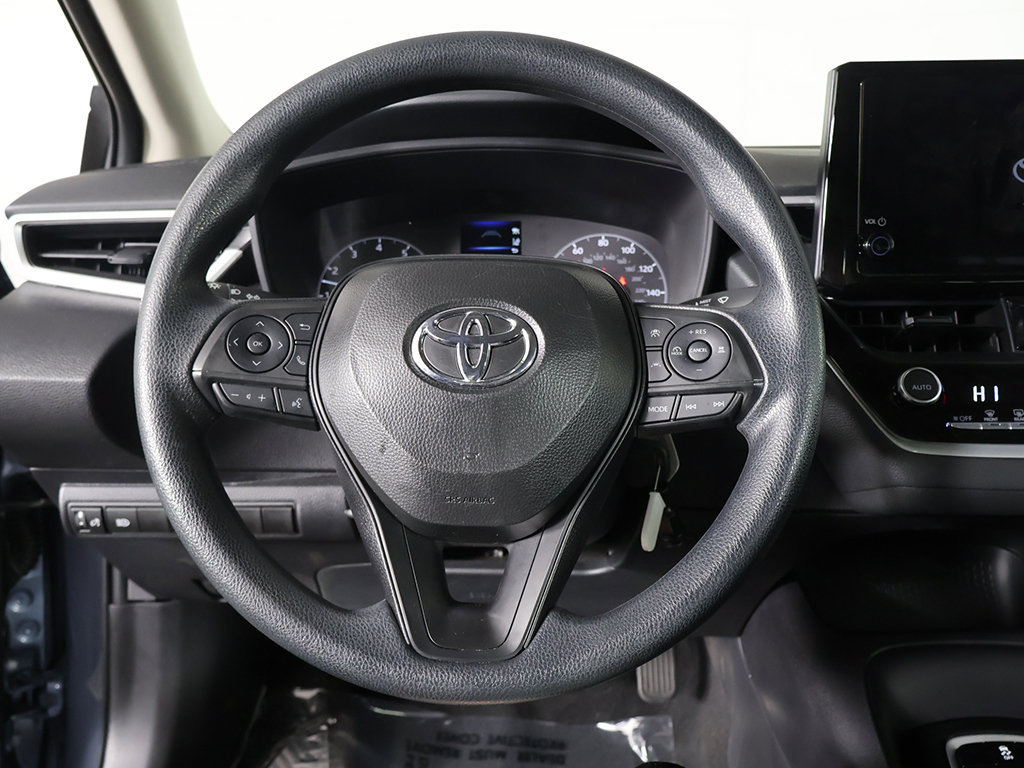 Used 2025 Toyota Corolla LE FWD image 34