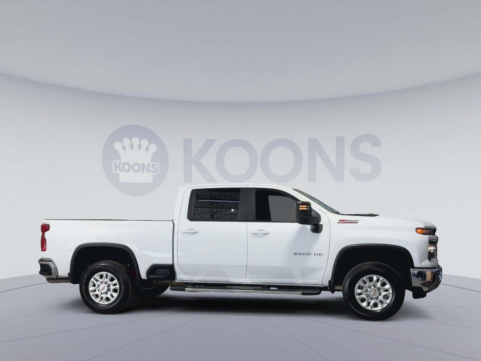 Used 2025 Chevrolet Silverado 2500 LT AWD/4WD image 12