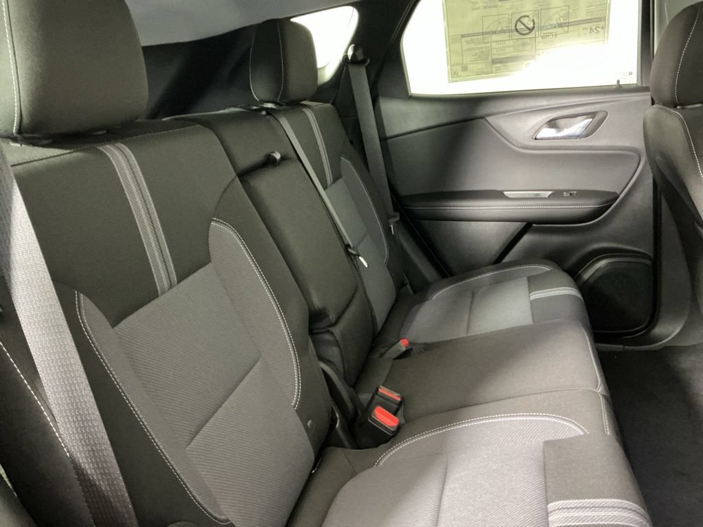 New 2026 Chevrolet Blazer LT w/ Convenience Package AWD/4WD image 11