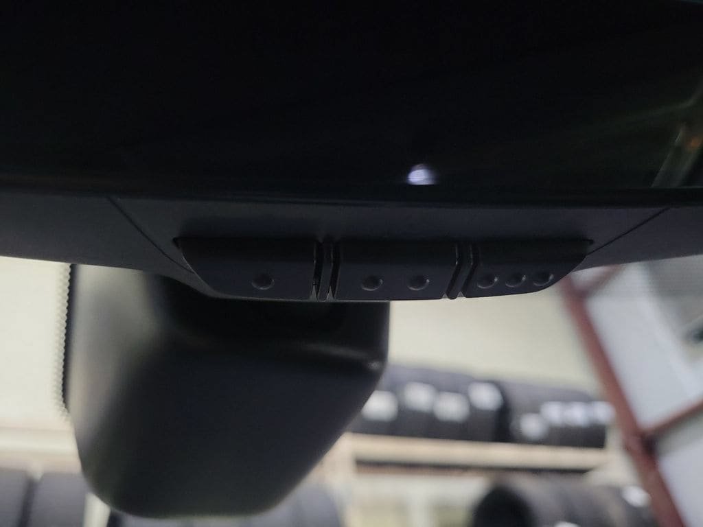 New 2026 Land Rover Discovery S AWD/4WD image 37