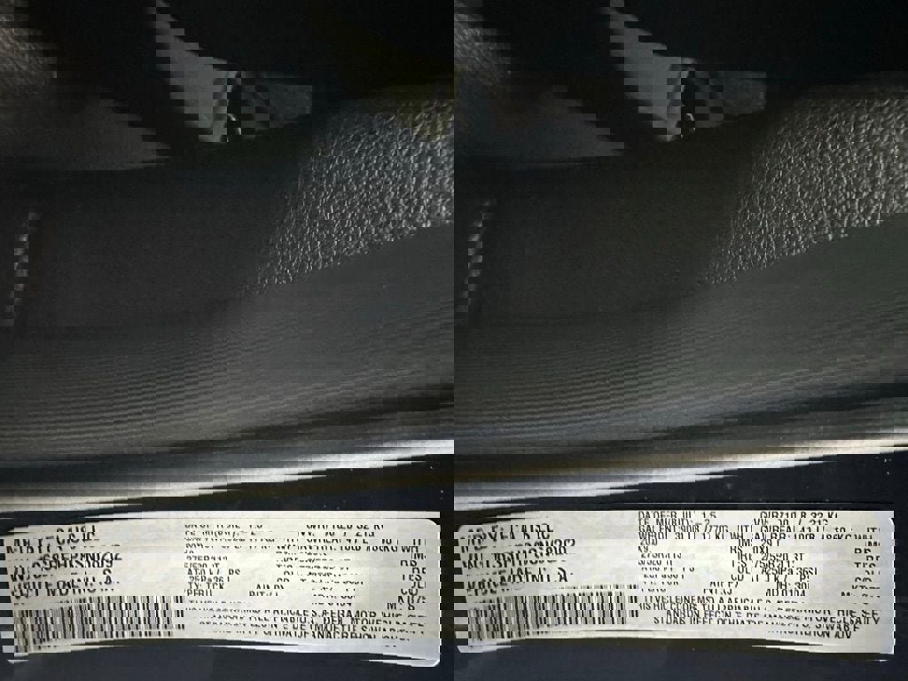 Used 2025 RAM 1500 Limited image 11