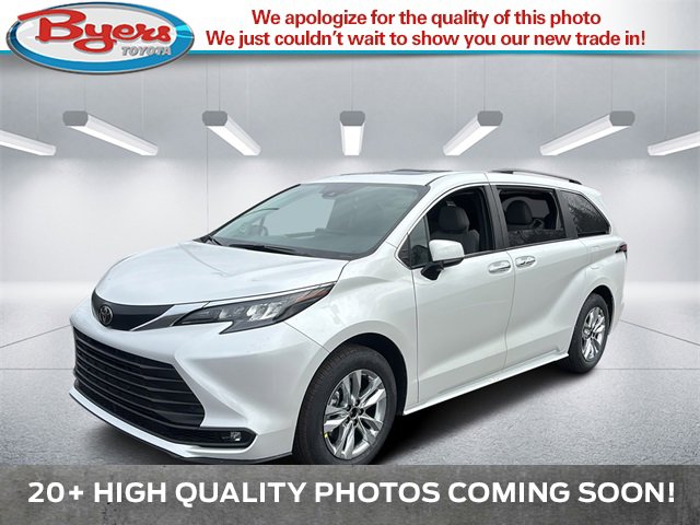 New 2026 Toyota Sienna XLE
