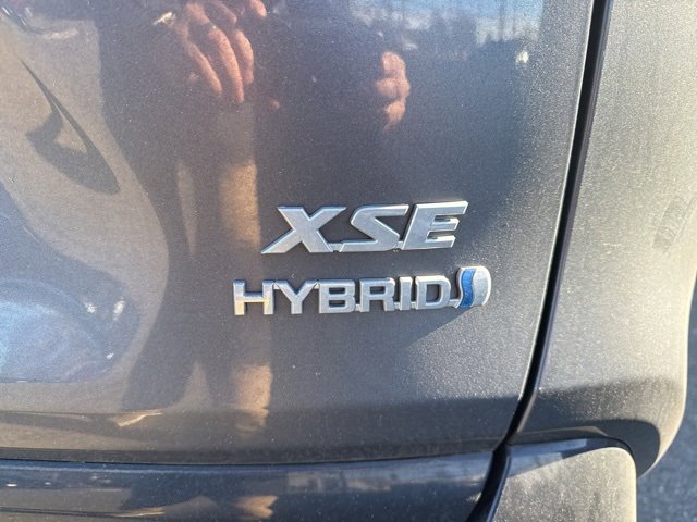 Used 2022 Toyota RAV4 XSE image 7