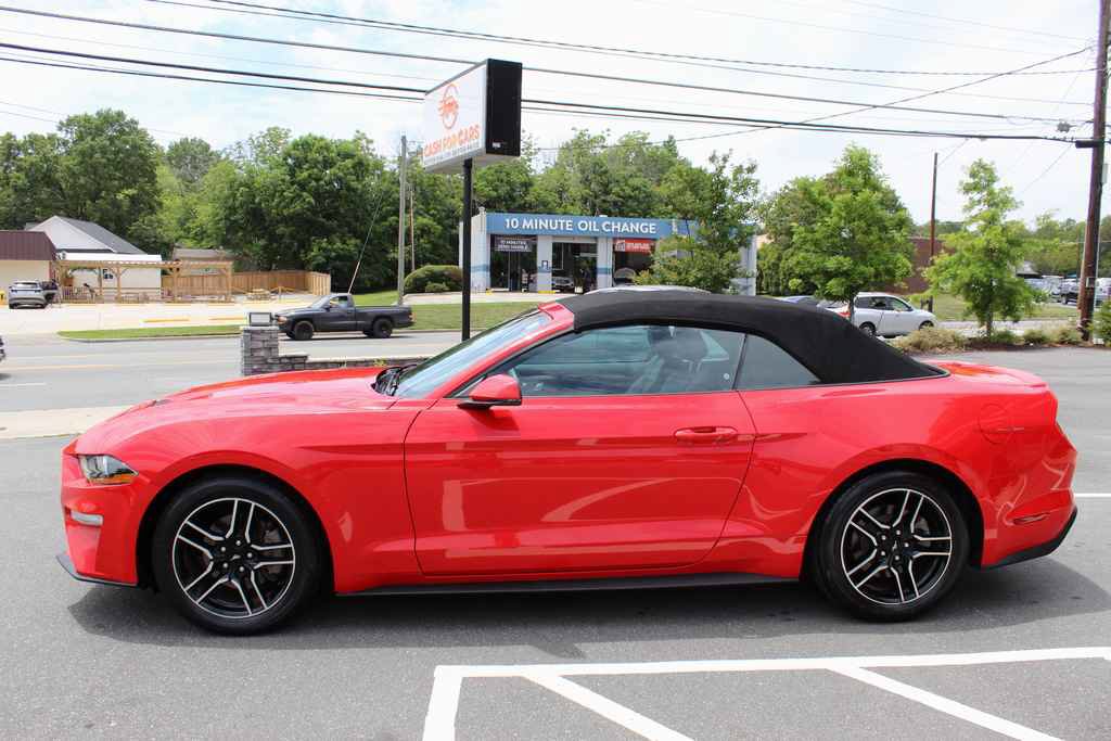 Used 2020 Ford Mustang Premium RWD image 9