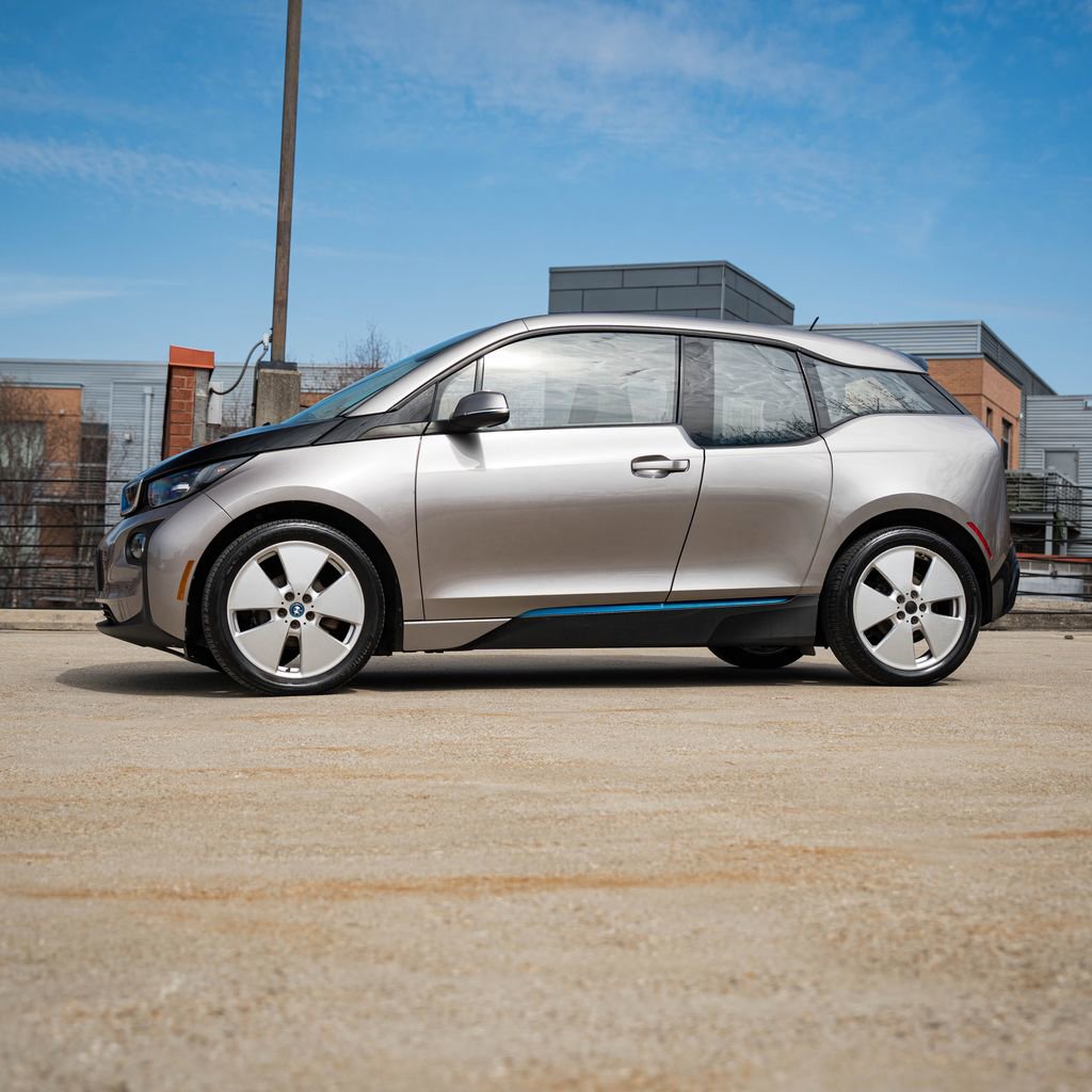 Used 2014 BMW i3 w/ Range Extender image 3