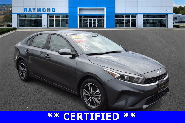 Certified 2022 Kia Forte LXS w/ LXS Technology Package video 1