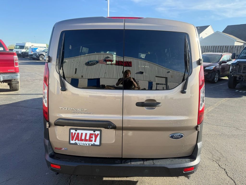Used 2019 Ford Transit Connect XL w/ Driver-Assist Package FWD image 4