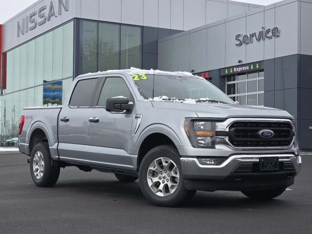 Used 2023 Ford F150 XLT image 2