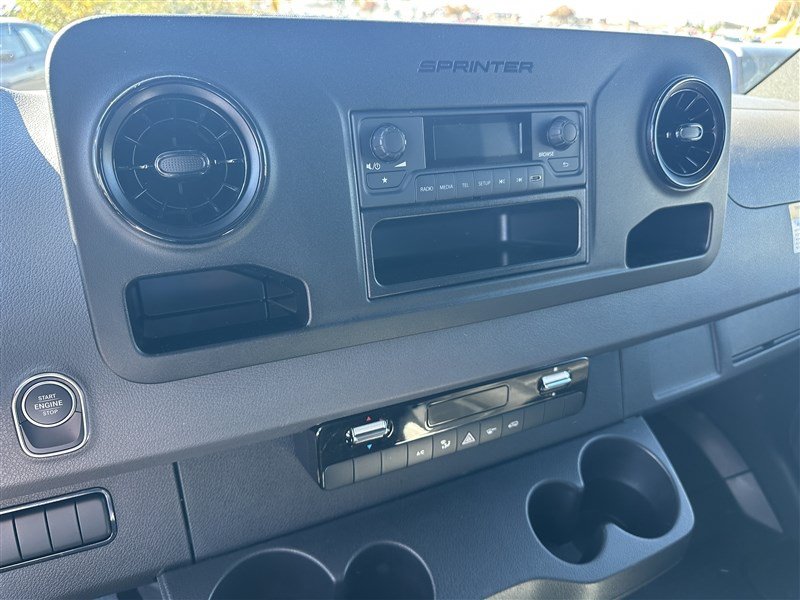 Used 2026 Mercedes-Benz Sprinter 2500 image 19