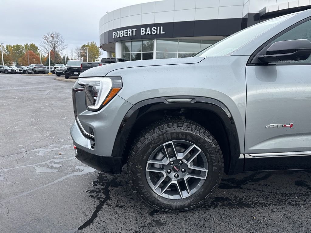 New 2026 GMC Terrain AT4 w/ Convenience Package III image 5