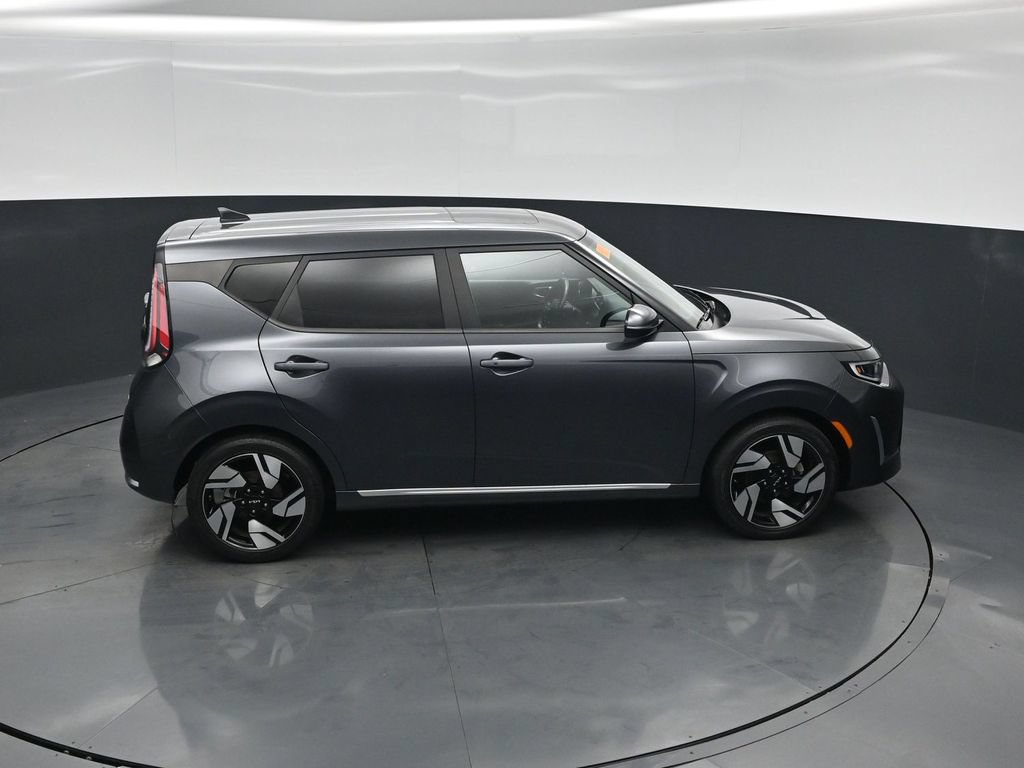 Used 2023 Kia Soul GT-Line w/ GT-Line Technology Package FWD image 39