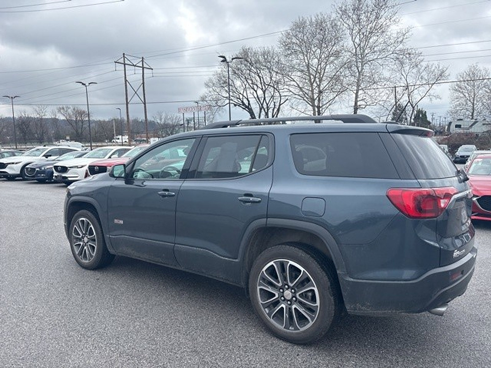 Used 2019 GMC Acadia SLT image 8
