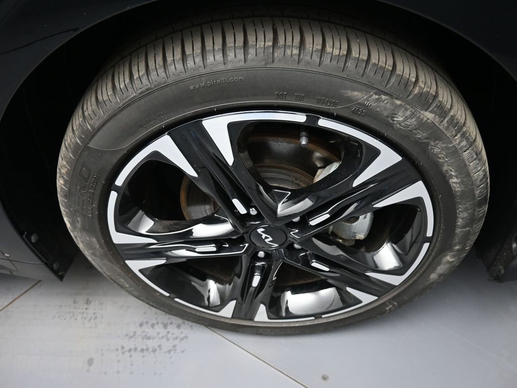 Used 2024 Kia K5 GT-Line image 12